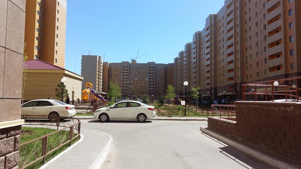 Sweet Apartments In The Center Akmola Esterno foto