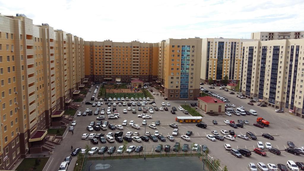 Sweet Apartments In The Center Akmola Esterno foto